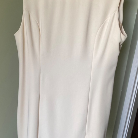 Casual dress in cream with a cover in blue. EU size 42 - Picture 3 of 9